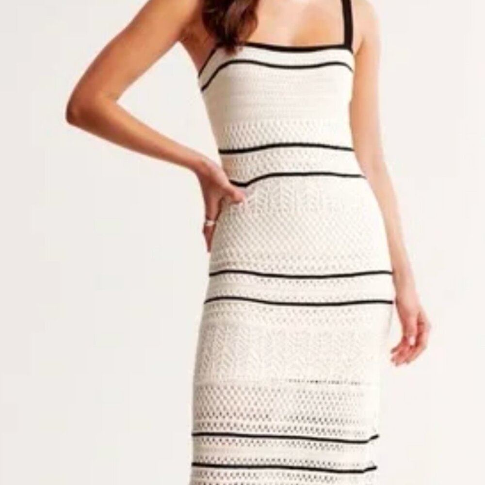 Abercrombie & Fitch Black and White Maxi Dress